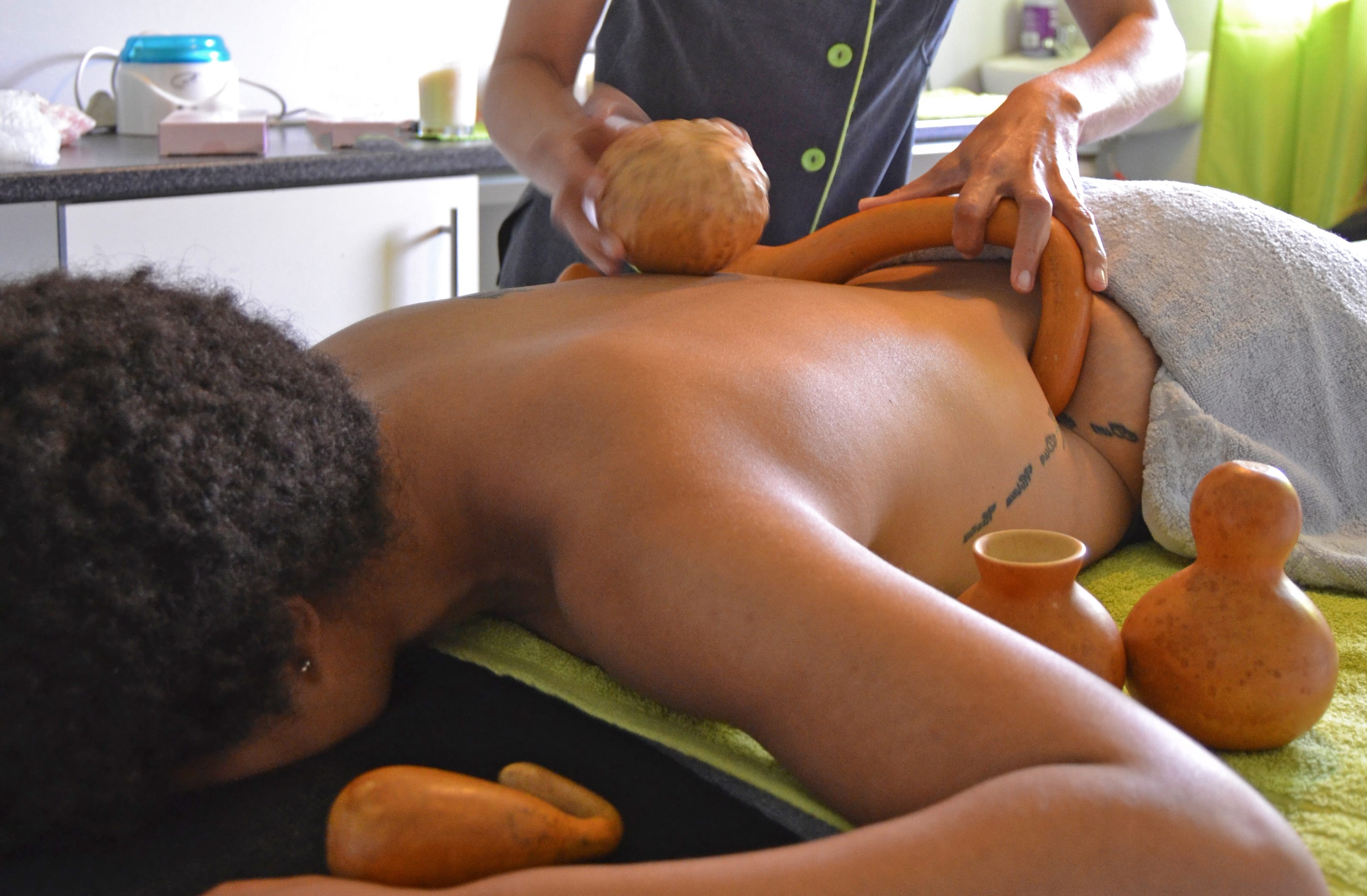 Calabash Massage
